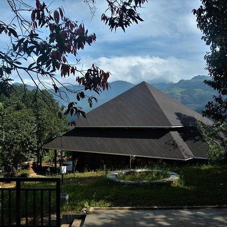 Отель Sattva-The Awakening Garden Kakkadampoyil Экстерьер фото