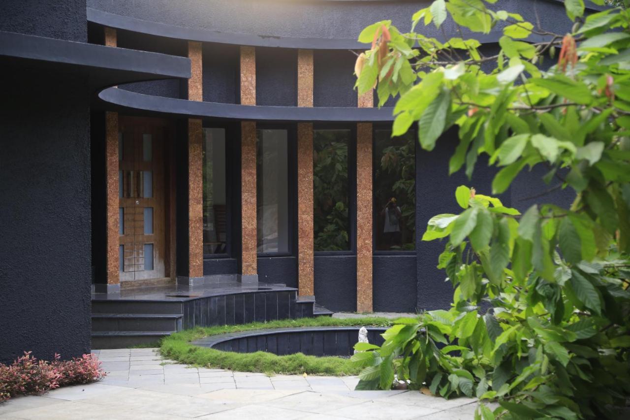 Отель Sattva-The Awakening Garden Kakkadampoyil Экстерьер фото